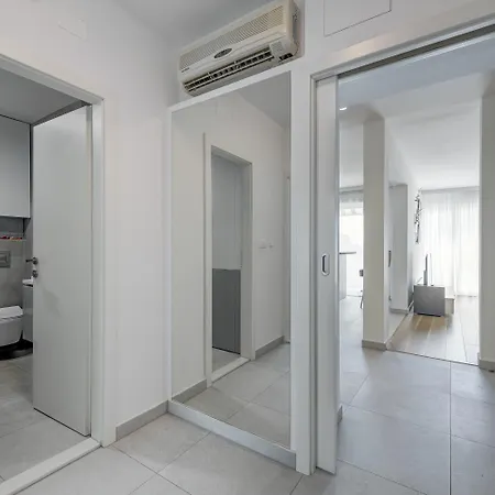 Modern 90 M2 With Balcony W The Sea View Apartman *