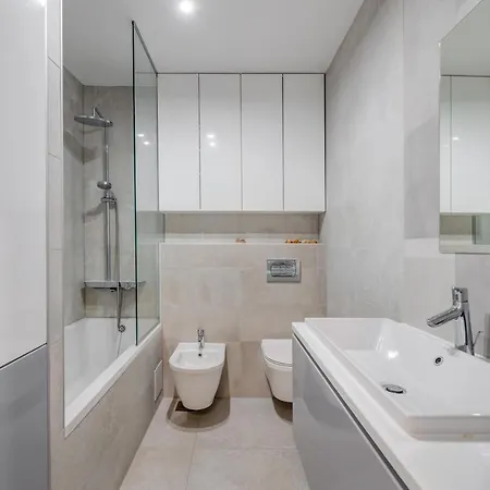 Modern 90 M2 With Balcony W The Sea View * Σπλιτ