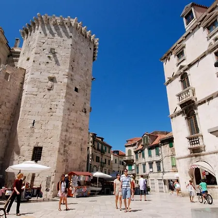 Modern 90 M2 With Balcony W The Sea View Апартаменты