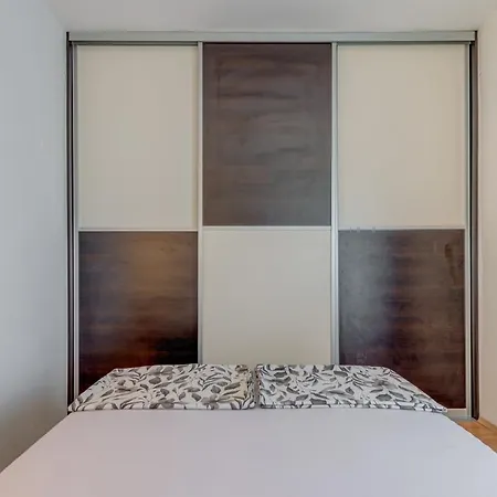 Modern 90 M2 With Balcony W The Sea View Split