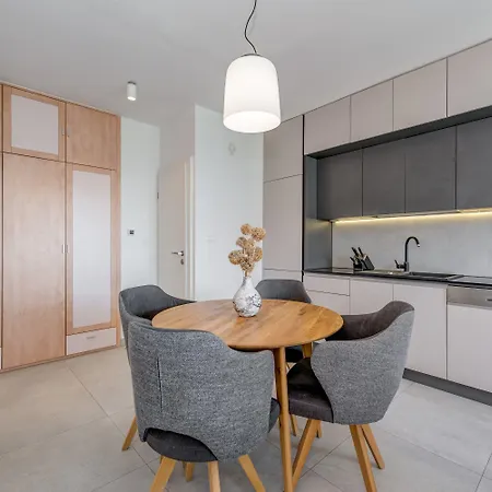Modern 90 M2 With Balcony W The Sea View Appartamento