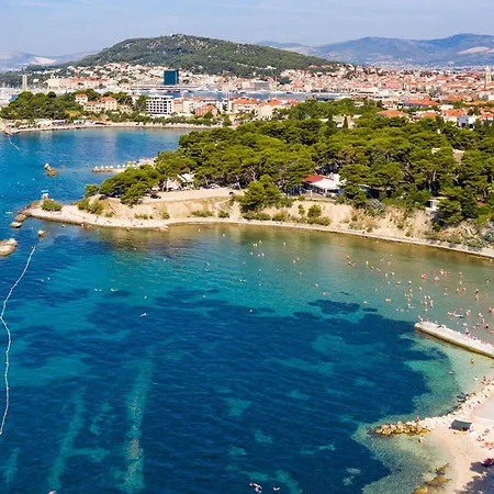 Modern 90 M2 With Balcony W The Sea View