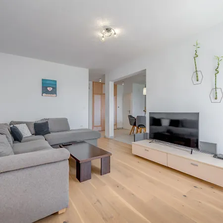 Apartamento Modern 90 M2 With Balcony W The Sea View *